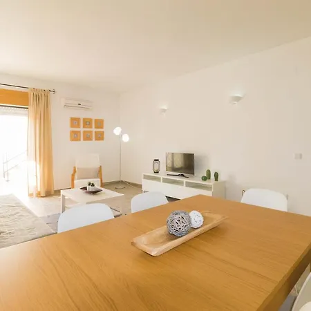 Apartment Sunny Oura By Alzira Albufeira