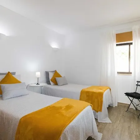 Sunny Oura By Alzira Apartment *